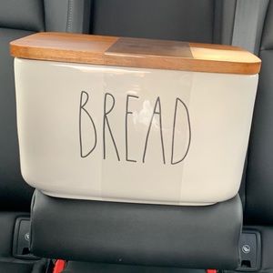 Rae Dunn Bread Box